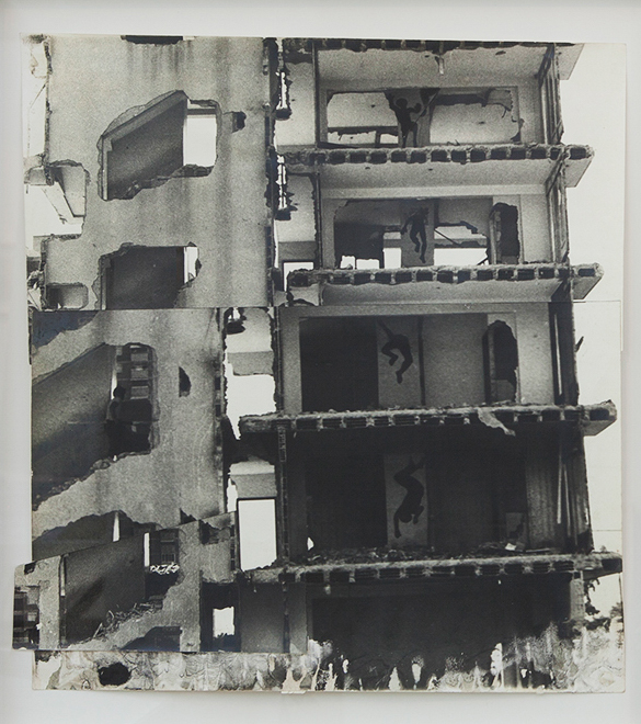 Luis Villamizar. Suicidio, 1976. Quebrada Honda, Caracas. Collage fotográfico. 56,4 x 52,3 cm.